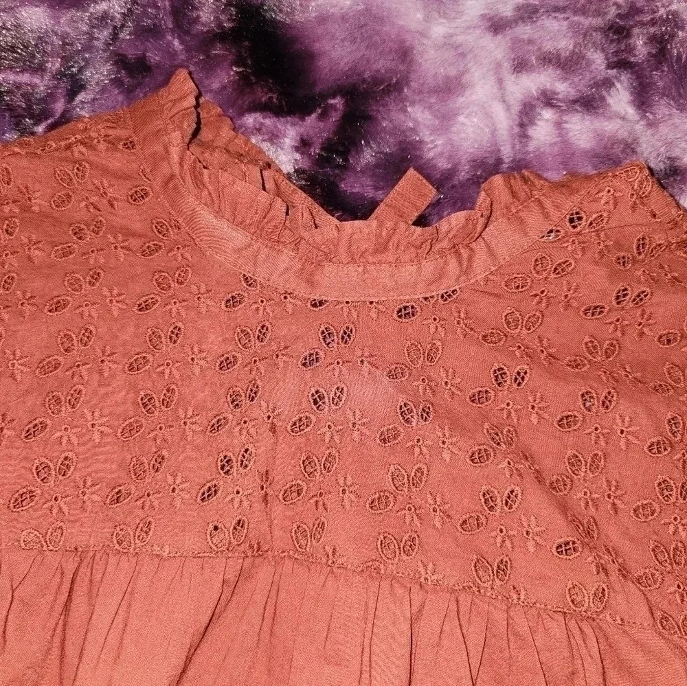 Madewell Pieced Eyelet Mockneck Ruffle Top size small - Picture 5 of 7